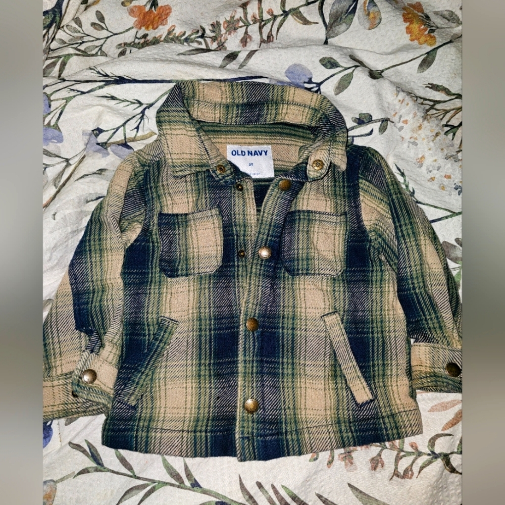 Toddler Old Navy Shacket in navy/cream/green size 2T